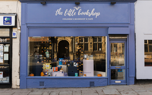 08 09 18 Little Bookshop Outside