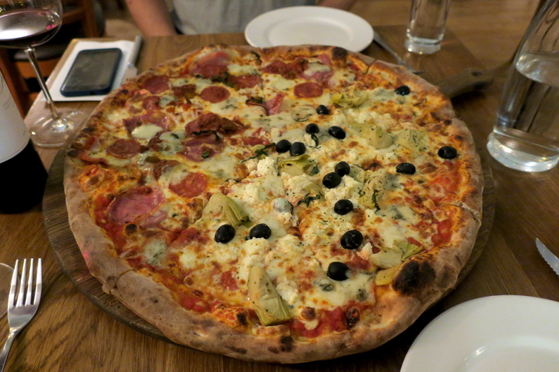 2018 09 14 Trattoria Il Forno Half Pizza