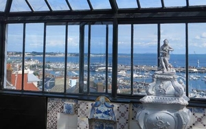 Footloose And Foraging Free In Guernsey