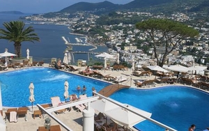 Idyllic Ischia Keeps Bubbling Over