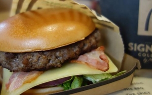McDonald’s builds a bigger burger
