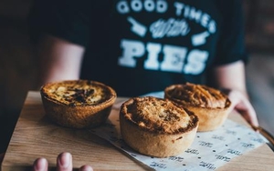 Pie-as-you-feel at Homelessness Charity Pop-up