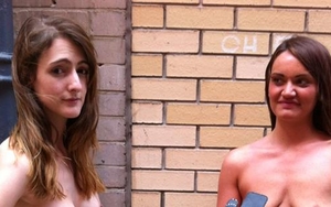 Would You Pose Naked For A Stranger?