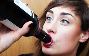 Can You Drink Booze While On A Diet?