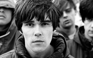 Bucket Hat Shops & Dealers Prepare for A Busy Summer