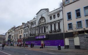 Pop the question to Mr Right with an onion ring