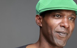 Poet Installed As Manchester University Chancellor