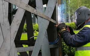 SLEUTH | HOME Fails To Measure Up | New Restaurant & Bar | Abraham Lincoln Joins FC United