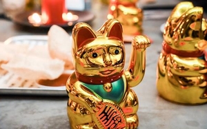 FIRST LOOK | Mans Market