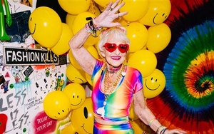 Women 'Should Not Wear Mini-Skirts After 39' Says Study