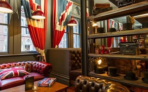 Watch The EU Vote News At The Albert Square Chop House