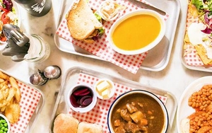 WIN Dinner For Four With Wine At Ma Boyle’s