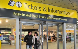 Merseyrail launches Apple Pay