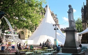 MIF 2015 | Who's Doing The Grub?