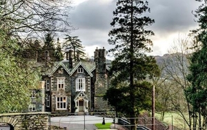 Forest Side Hideaway Leads The Lakes Resurgence