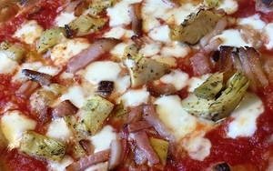 SLEUTH | This'n'That, Yu'n'You, Cold Pizza and MCR's First Drunken Landlord