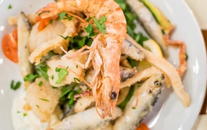 REVIEW | Zucco, Meanwood