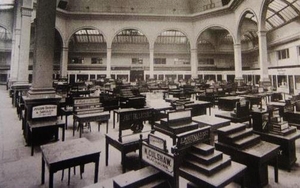 Wizardry, Razors And Bowie - The Story Of The Corn Exchange