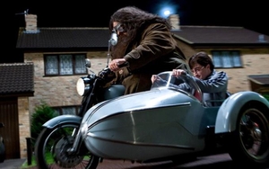 Harry Potter motor bike roars into liverpool