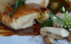 REVIEW | Manchester House Made Easy