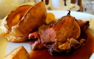 REVIEW | SUNDAY DINNERS: The Pheasant, Hightown