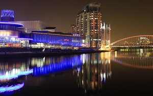 Life's A Breeze In Costa Del Quays