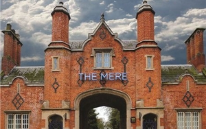 Enjoy Some Springtime Pampering At The Mere