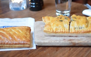 Hawksmoor VS Greggs - Steak Bake Wars