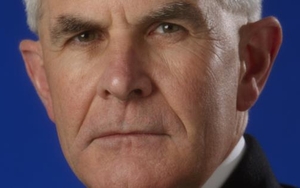 BREAKING | Sir Peter Fahy Retires