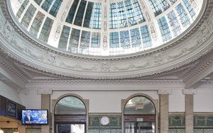 The Beerhouse For Glorious Victoria Station Cafe