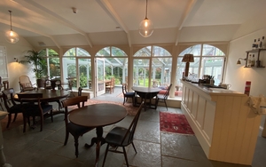2020 09 01 Victorian House Bar Area