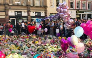 170525 Manchester Arena Terror Vigil Screen Shot 2017 05 25 At 10 56 15