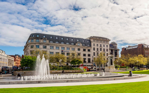 Piccadilly Gardens Manchester Square
