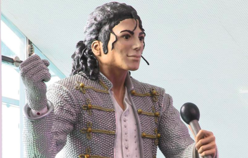 Michael Jackson Statue Nfm