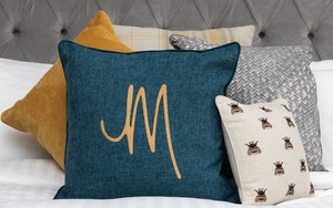 2019 Manchester Hall Bedroom1