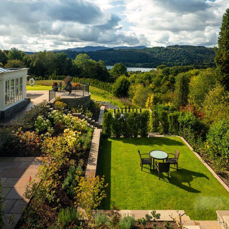 2019 07 15 Henrock At Linthwaite House