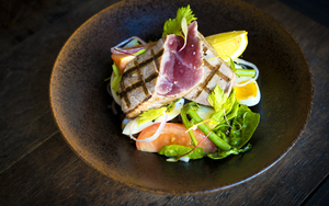 Artisan Tuna Nicoise Main