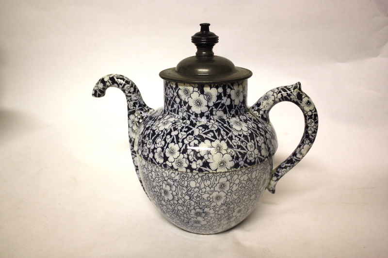 2019 03 15 Salford Museum Art Gallery Victorian Teapot 2