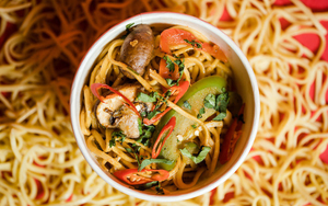 2022 07 15 Hakka Noodles Above