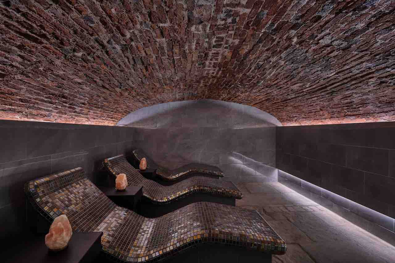 2020 09 30 Buxton Crescent Heated Relax Room