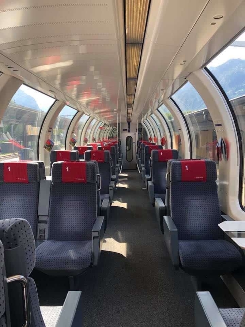 Swiss Panorama Carriage