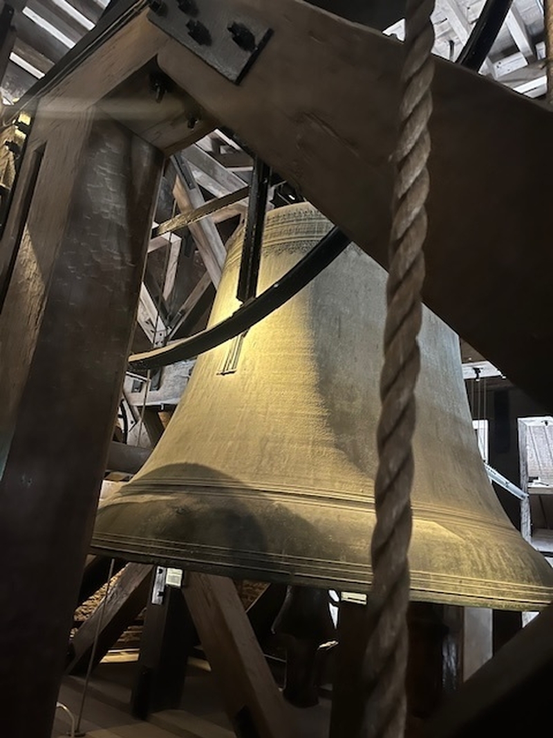Ut Dom Bells