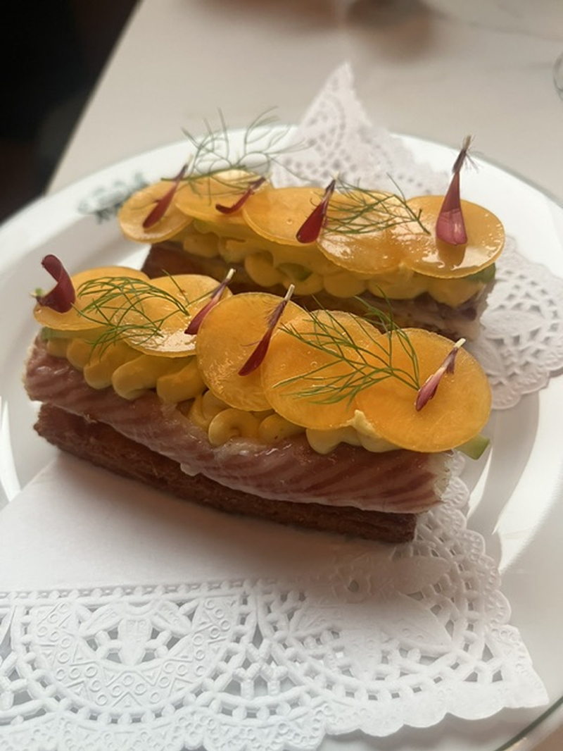 Ant Eel Brioche