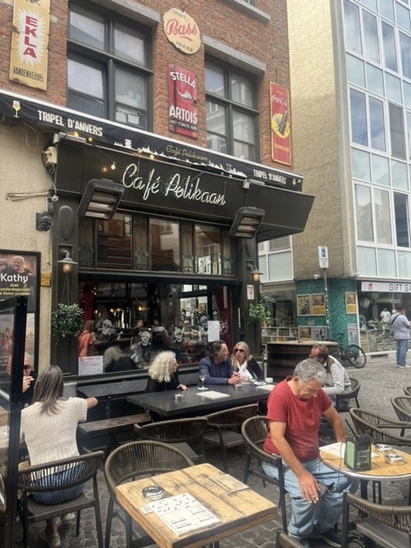 Ant Pelikaan
