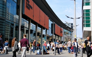 18 07 26 New Cathedral Street