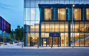 20250218 Hyatt Regency Entrance