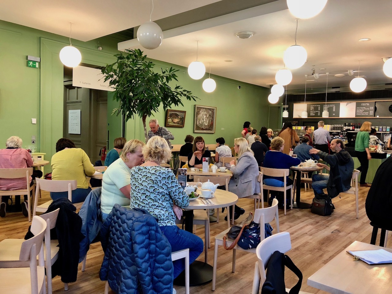 Gordo reviews Manchester Art Gallery Café 'Better than any art gallery